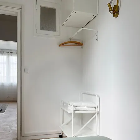 Nouveau 2p Parisien * Paříž