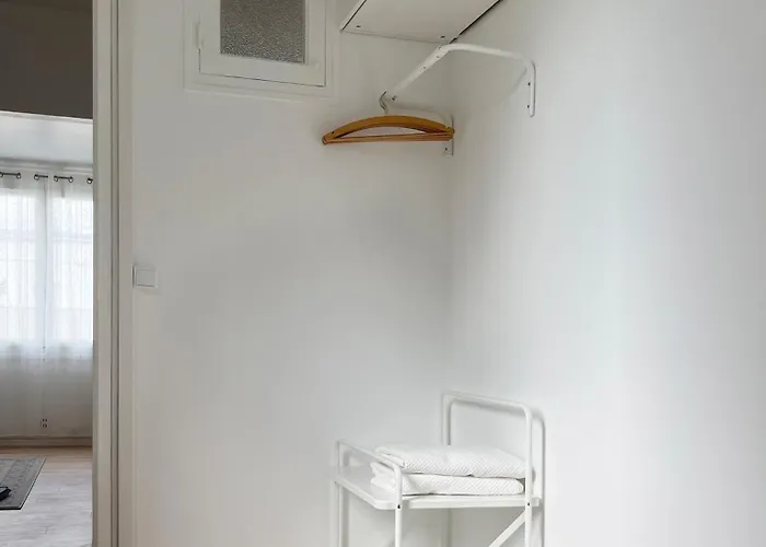 Nouveau 2p Parisien * Paris